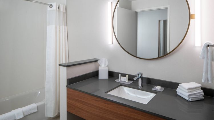 Fairfield Inn Pensacola Pine Forest Room