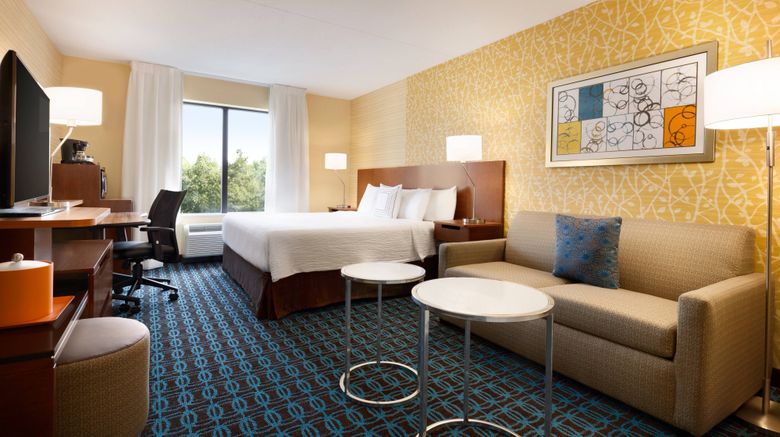 <b>Fairfield Inn Philadelphia Valley Forge Room</b>. Images powered by <a href="https://www.leonardoworldwide.com/" title="Leonardo Worldwide" target="_blank">Leonardo</a>.