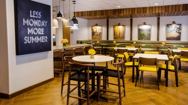 Fairfield Inn/Stes Philadelphia Broomall Restaurant