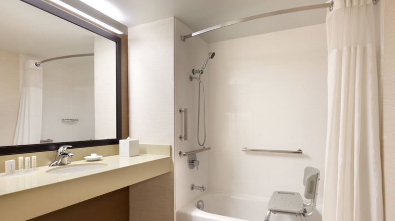 <b>Fairfield Inn Philadelphia Valley Forge Room</b>. Images powered by <a href="https://www.leonardoworldwide.com/" title="Leonardo Worldwide" target="_blank">Leonardo</a>.