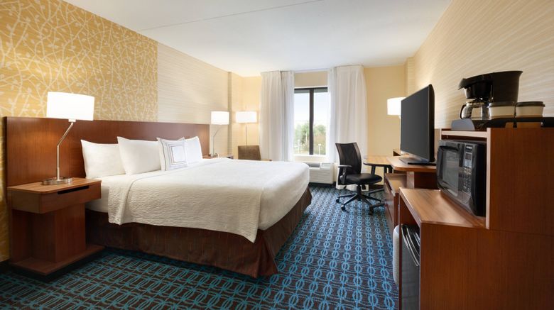 <b>Fairfield Inn Philadelphia Valley Forge Room</b>. Images powered by <a href="https://www.leonardoworldwide.com/" title="Leonardo Worldwide" target="_blank">Leonardo</a>.