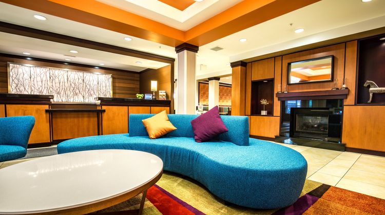 Fairfield Inn & Suites Portsmouth Exeter Lobby