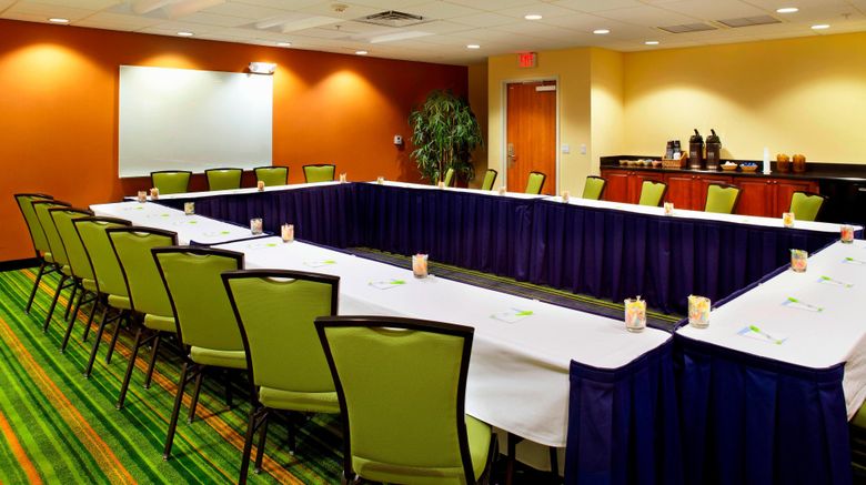 <b>Fairfield Inn & Suites Phoenix Meeting</b>. Images powered by <a href="https://www.leonardoworldwide.com/" title="Leonardo Worldwide" target="_blank">Leonardo</a>.