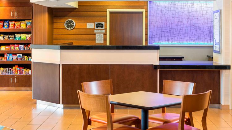Fairfield Inn Muncie Lobby