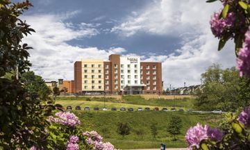 Fairfield Inn & Suites Pittsburgh North