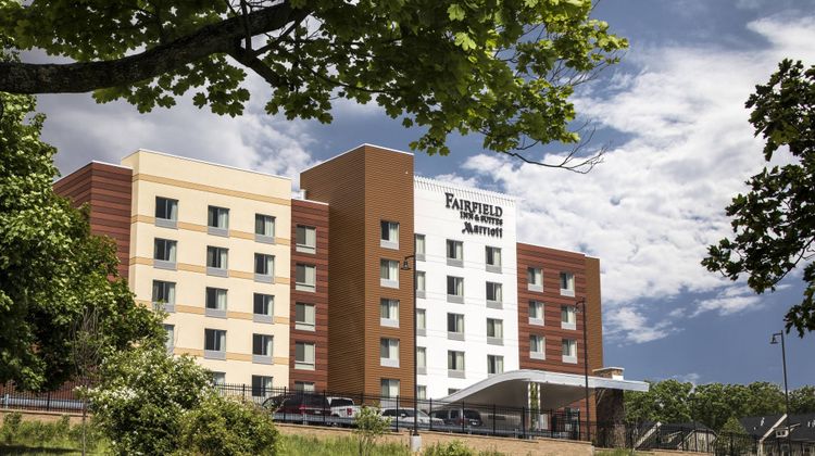 Fairfield Inn & Suites Pittsburgh North Exterior