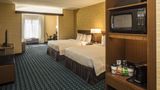 Fairfield Inn & Suites Pittsburgh North Suite