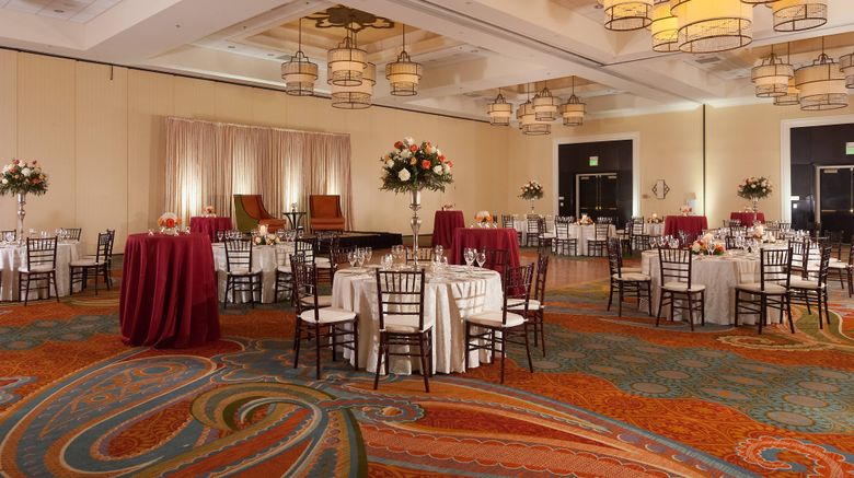 <b>Charleston Marriott Hotel Lobby</b>. Images powered by <a href="https://www.leonardoworldwide.com/" title="Leonardo Worldwide" target="_blank">Leonardo</a>.