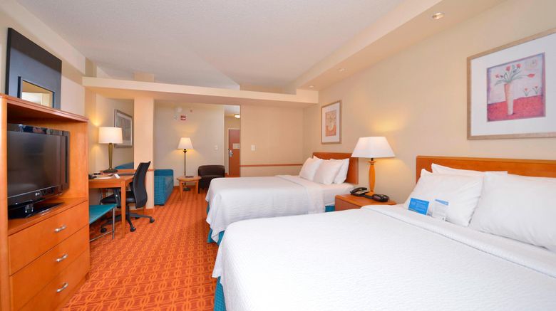 <b>Fairfield Inn & Suites by Marriott Suite</b>. Images powered by <a href="https://www.leonardoworldwide.com/" title="Leonardo Worldwide" target="_blank">Leonardo</a>.