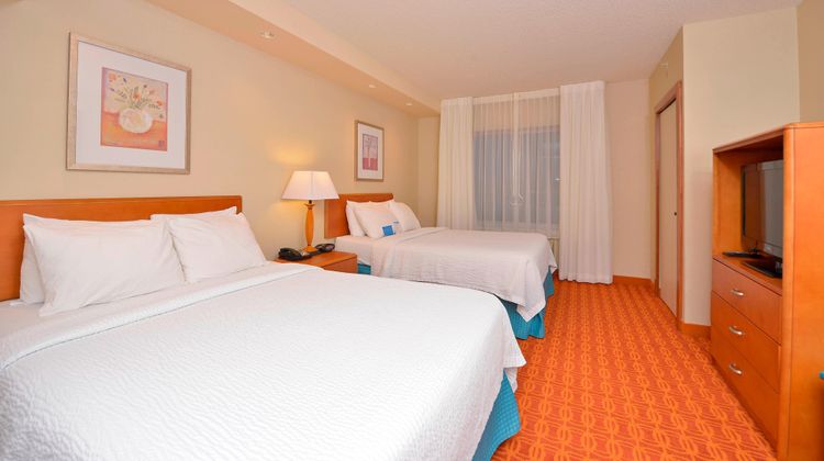 Fairfield Inn & Suites by Marriott Suite