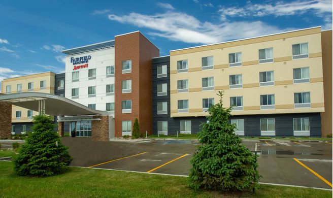 Fairfield Inn & Suites by Marriott Exterior