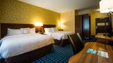 Fairfield Inn & Suites Cambridge Room