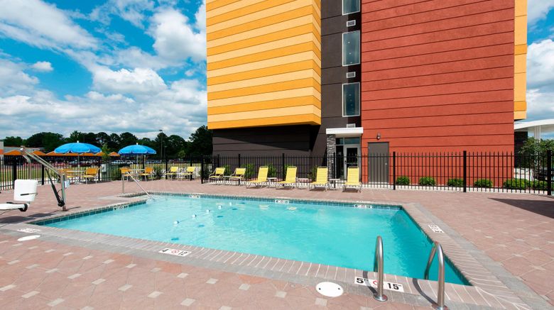 <b>Fairfield Inn & Suites Jackson Clinton Pool</b>. Images powered by <a href="https://www.leonardoworldwide.com/" title="Leonardo Worldwide" target="_blank">Leonardo</a>.