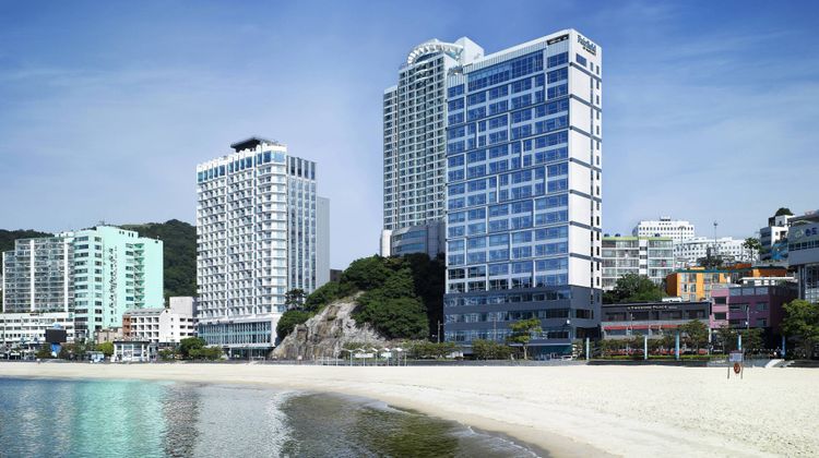Fairfield by Marriott Busan Songdo Beach Exterior