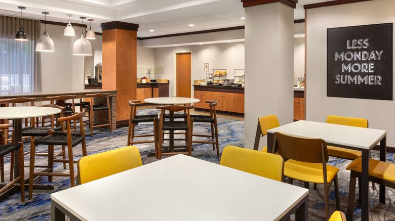 <b>Fairfield Inn & Suites Jacksonville West Restaurant</b>. Images powered by <a href="https://www.leonardoworldwide.com/" title="Leonardo Worldwide" target="_blank">Leonardo</a>.