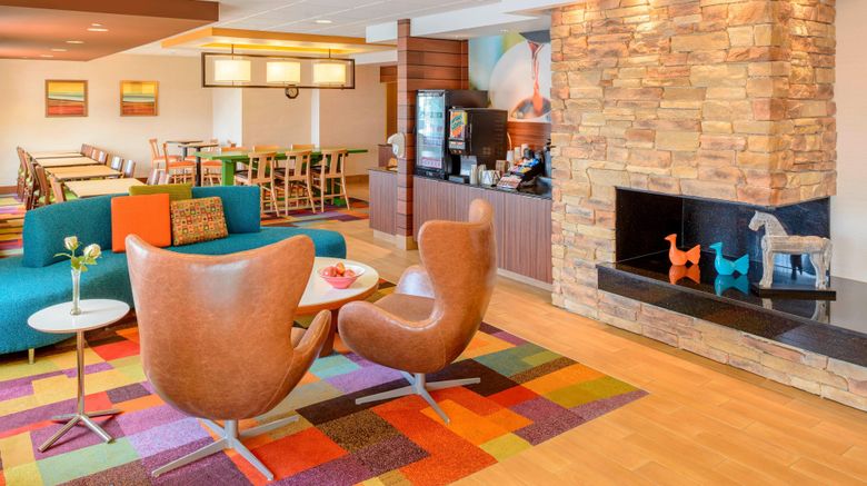 <b>Fairfield Inn by Marriott Lobby</b>. Images powered by <a href="https://www.leonardoworldwide.com/" title="Leonardo Worldwide" target="_blank">Leonardo</a>.