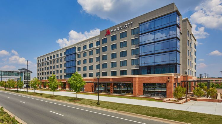 UNC Charlotte Marriott Hotel & Conf Ctr Exterior