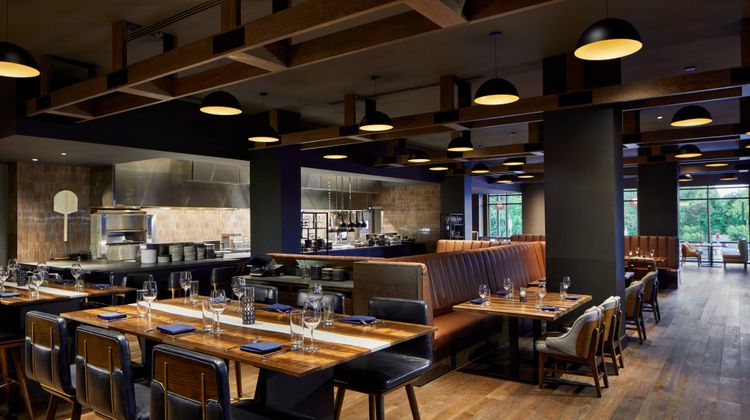 UNC Charlotte Marriott Hotel & Conf Ctr Restaurant