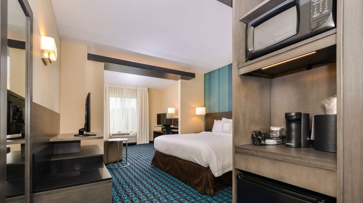 Fairfield Inn & Suites Raleigh Cary Suite