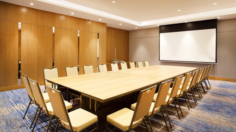 <b>Four Points by Sheraton Surabaya Meeting</b>. Images powered by <a href="https://www.leonardoworldwide.com/" title="Leonardo Worldwide" target="_blank">Leonardo</a>.