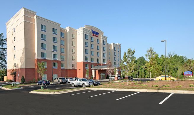 Fairfield Inn & Suites RDU Airport Exterior