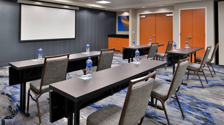 Fairfield Inn & Suites RDU Airport Meeting