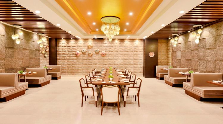 Four Points by Sheraton Srinagar Restaurant
