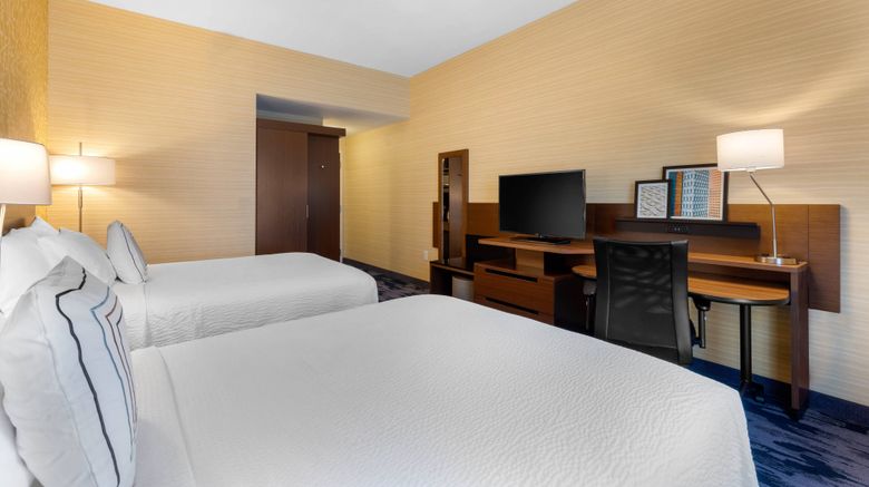 <b>Fairfield Inn & Suites Mebane Room</b>. Images powered by <a href="https://www.leonardoworldwide.com/" title="Leonardo Worldwide" target="_blank">Leonardo</a>.