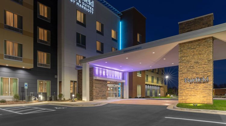 Fairfield Inn & Suites Mebane Exterior