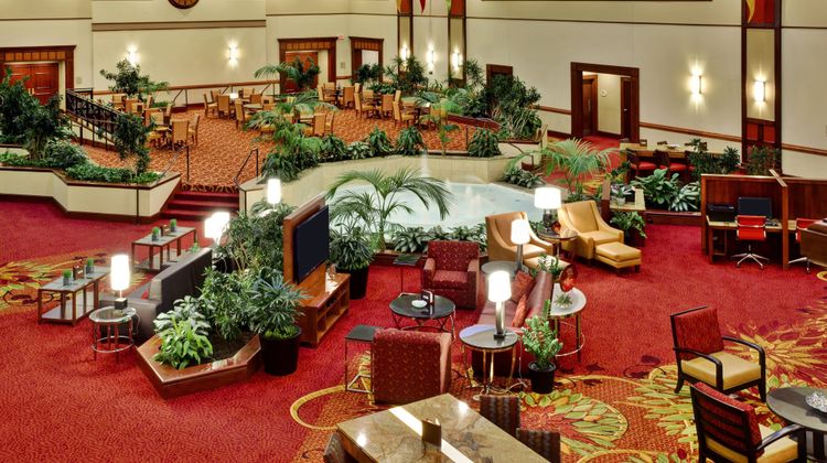 Columbus Airport Marriott Exterior
