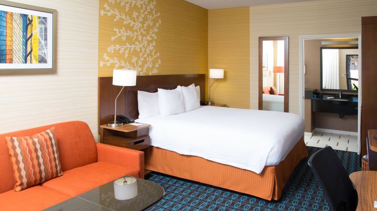 Fairfield by Marriott Anaheim Hills Room