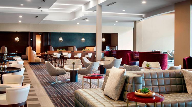 Marriott Columbus OSU Lobby