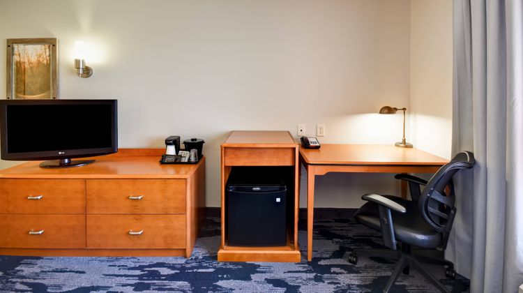 Fairfield Inn & Suites North Platte Room