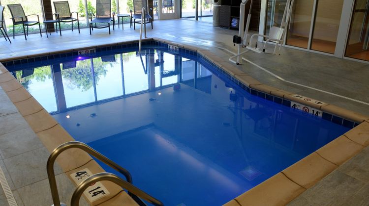 Fairfield Inn & Suites Somerset Pool