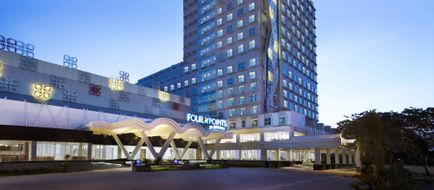 Four Points by Sheraton Makassar Exterior