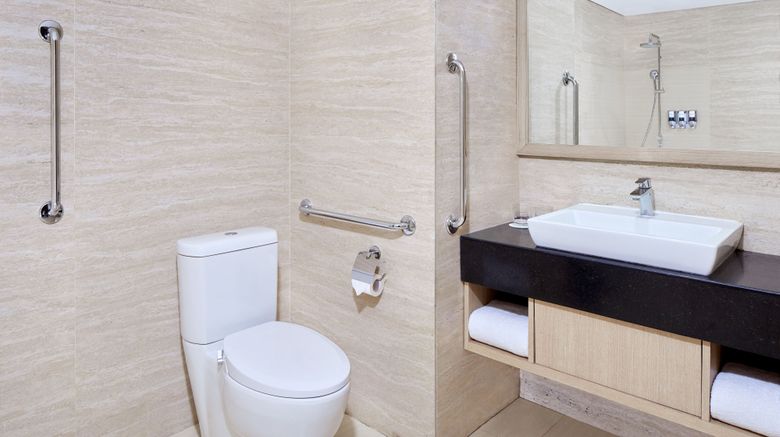 <b>Four Points by Sheraton Makassar Room</b>. Images powered by <a href="https://www.leonardoworldwide.com/" title="Leonardo Worldwide" target="_blank">Leonardo</a>.