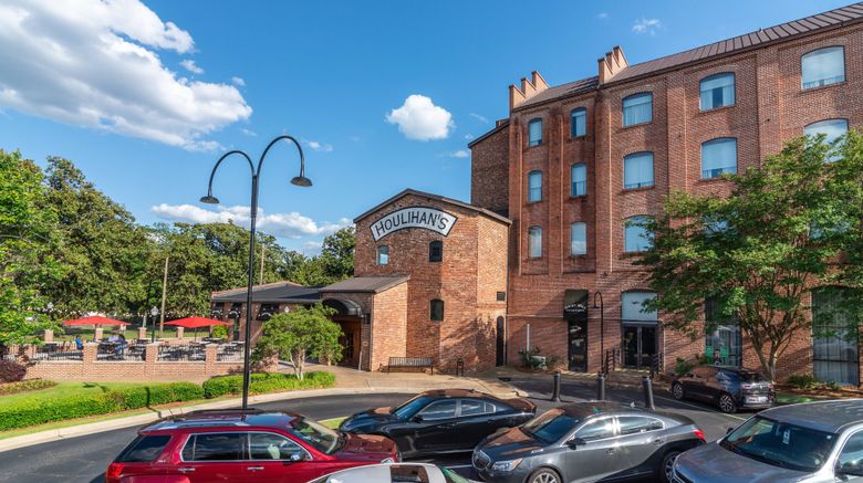 <b>Columbus Marriott Exterior</b>. Images powered by <a href="https://www.leonardoworldwide.com/" title="Leonardo Worldwide" target="_blank">Leonardo</a>.