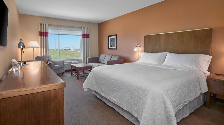 Four Points by Sheraton Sherwood Park Room