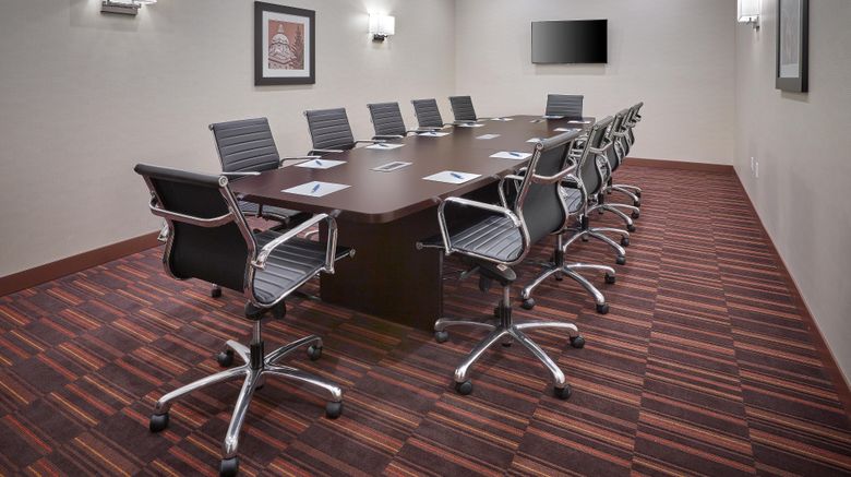 <b>Four Points by Sheraton Sherwood Park Meeting</b>. Images powered by <a href="https://www.leonardoworldwide.com/" title="Leonardo Worldwide" target="_blank">Leonardo</a>.