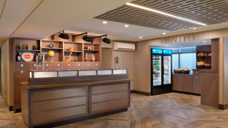<b>Four Points by Sheraton - Stoney Creek Lobby</b>. Images powered by <a href="https://www.leonardoworldwide.com/" title="Leonardo Worldwide" target="_blank">Leonardo</a>.