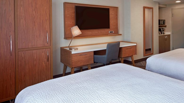 <b>Four Points by Sheraton - Stoney Creek Room</b>. Images powered by <a href="https://www.leonardoworldwide.com/" title="Leonardo Worldwide" target="_blank">Leonardo</a>.