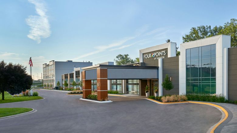 Four Points Point Edward Sarnia Exterior. Images powered by <a href="https://www.leonardoworldwide.com" target="_blank" rel="noopener">Leonardo</a>.