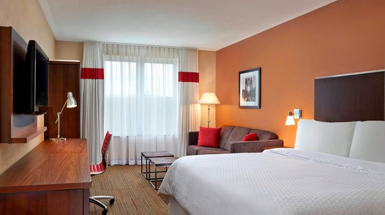 Four Points by Sheraton Moncton Room