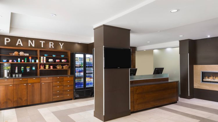 Four Points by Sheraton Surrey Lobby