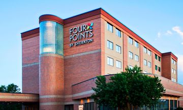 Four Points by Sheraton Winnipeg South