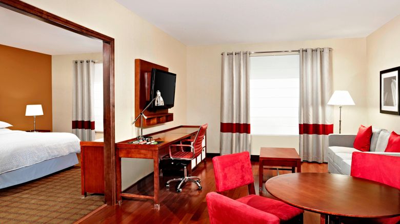 <b>Four Points by Sheraton Calgary Airport Suite</b>. Images powered by <a href="https://www.leonardoworldwide.com/" title="Leonardo Worldwide" target="_blank">Leonardo</a>.