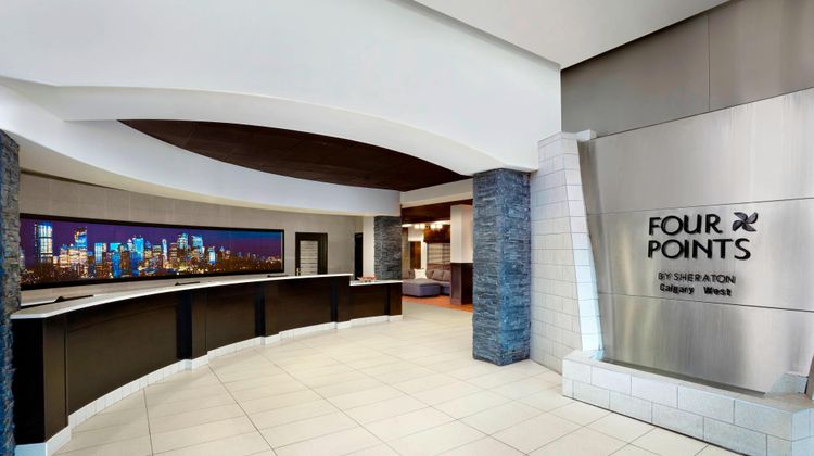 Four Points by Sheraton Hotel & Suites Lobby