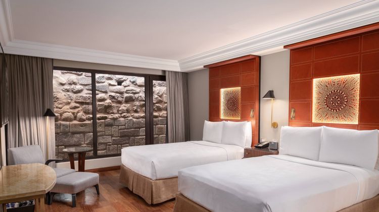 JW Marriott El Convento Cusco Room