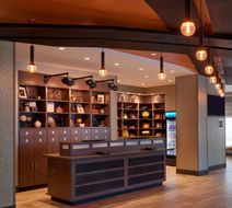 Four Points by Sheraton Toronto Airpt E Lobby