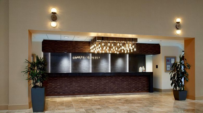 <b>Marriott Cincinnati Northeast Lobby</b>. Images powered by <a href="https://www.leonardoworldwide.com/" title="Leonardo Worldwide" target="_blank">Leonardo</a>.